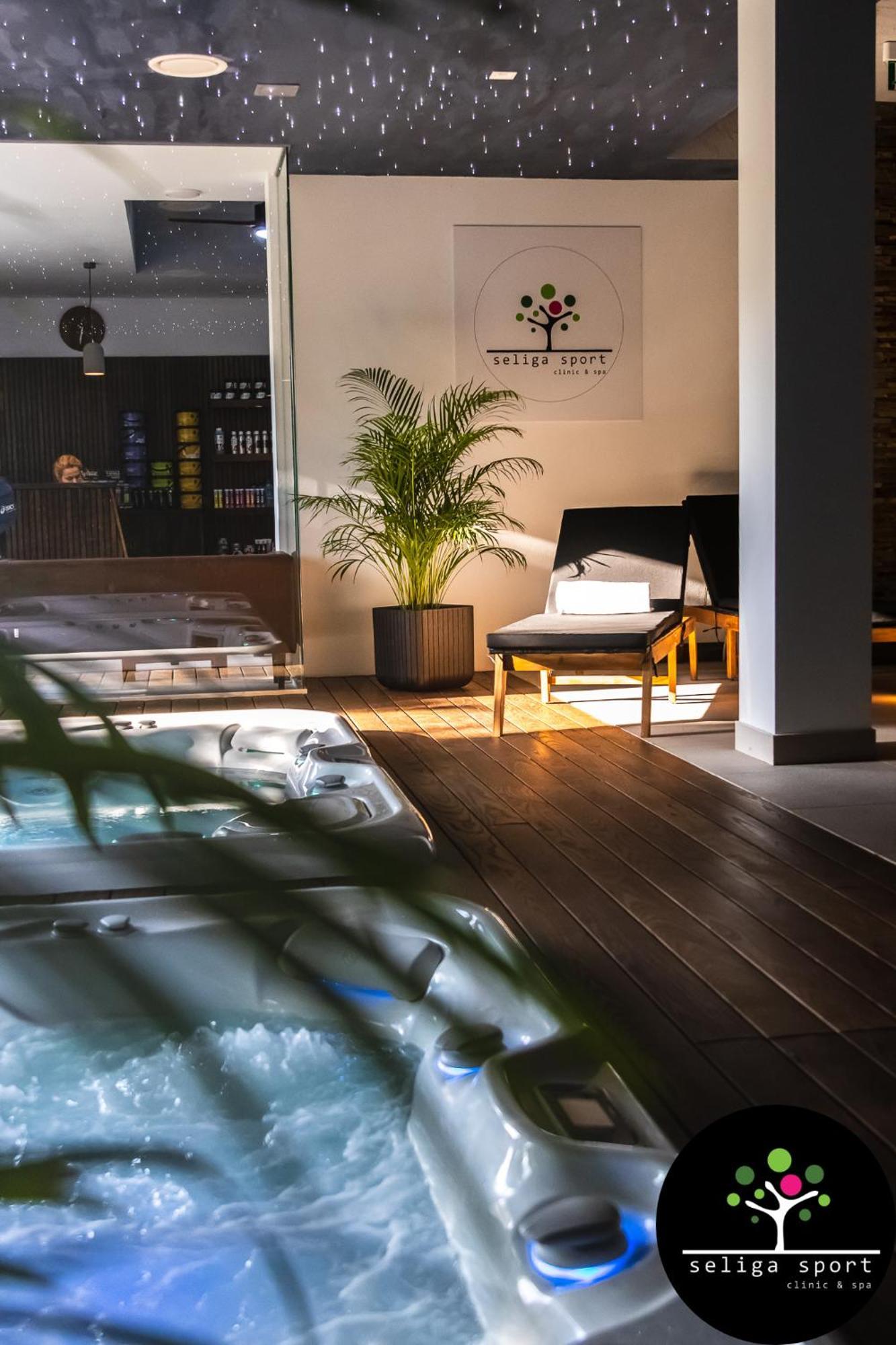 Seliga Sport Apartments & Spa Lesznowola  Buitenkant foto